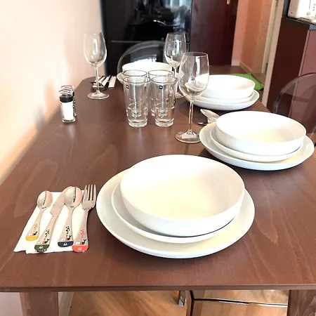 Miramar Front Family Deluxe No Swim Pool Access Lejlighed