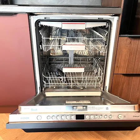 Miramar Front Family Deluxe No Swim Pool Access *