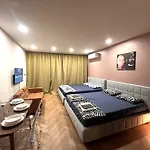 Miramar Front Family Deluxe No Swim Pool Access * ساني بيتش