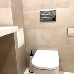 Miramar Front Family Deluxe No Swim Pool Access ساني بيتش