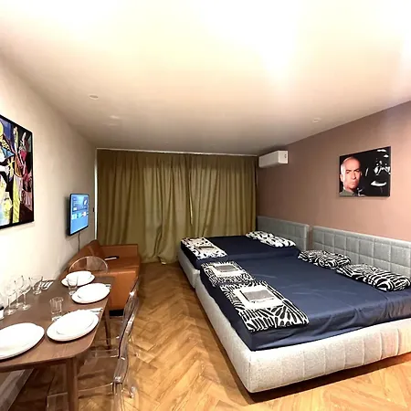 Miramar Front Family Deluxe No Swim Pool Access Apartamento Sunny Beach