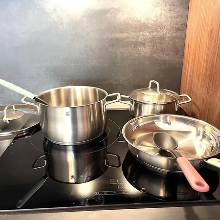 Miramar Front Family Deluxe No Swim Pool Access Appartement