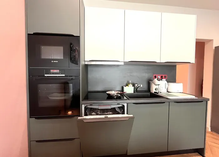 Miramar Front Family Deluxe No Swim Pool Access Slantchev Briag