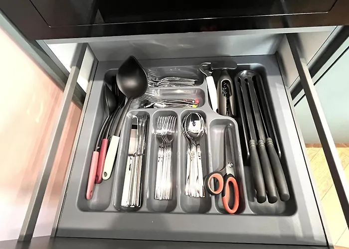 Miramar Front Family Deluxe No Swim Pool Access * Slantchev Briag