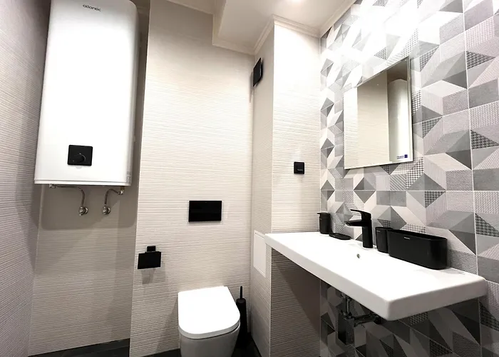 Miramar Front Family Deluxe No Swim Pool Access * Slantchev Briag