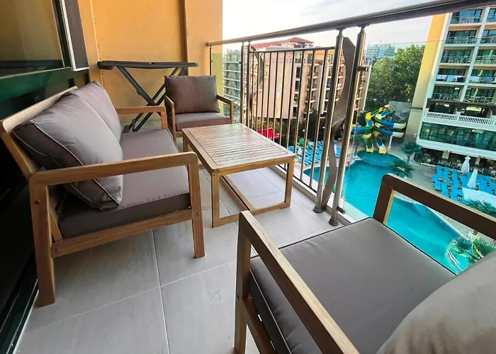 Appartement Miramar Front Family Deluxe No Swim Pool Access