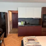 Miramar Front Family Deluxe No Swim Pool Access *