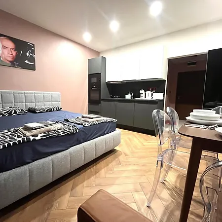 Miramar Front Family Deluxe No Swim Pool Access * Солнечный берег